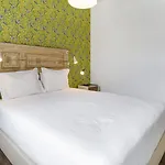 The Indy House By Lovelystay Konukevi Lisboa