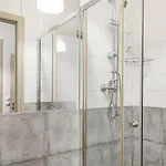 The Indy House By Lovelystay Guest house