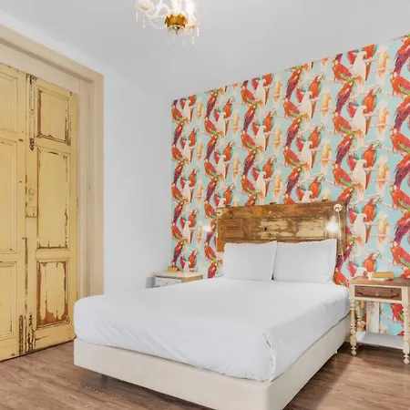 The Indy House By Lovelystay Guest house