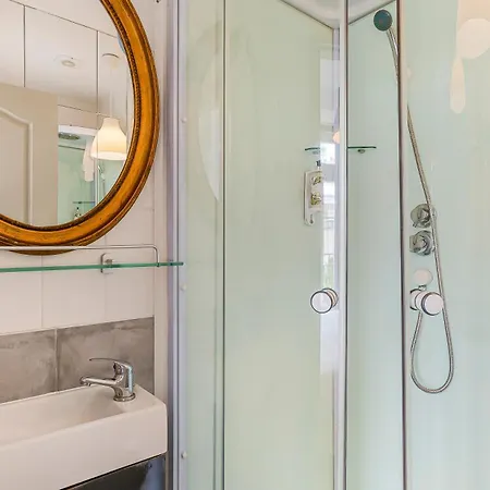 The Indy House By Lovelystay Maison d'hôtes 3*