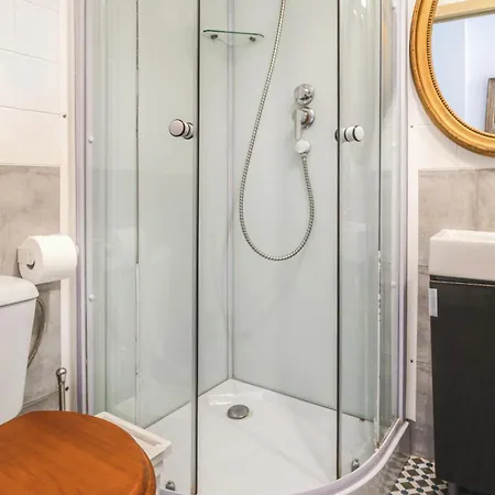 Konukevi The Indy House By Lovelystay