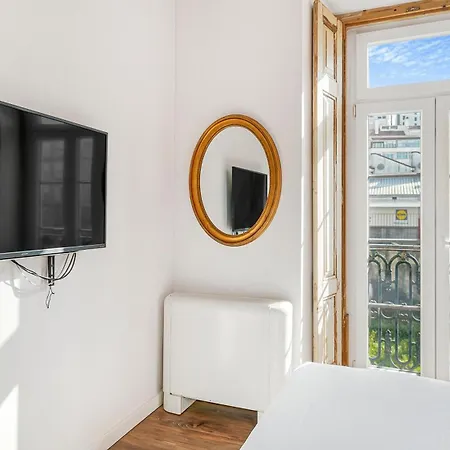 The Indy House By Lovelystay Guest house